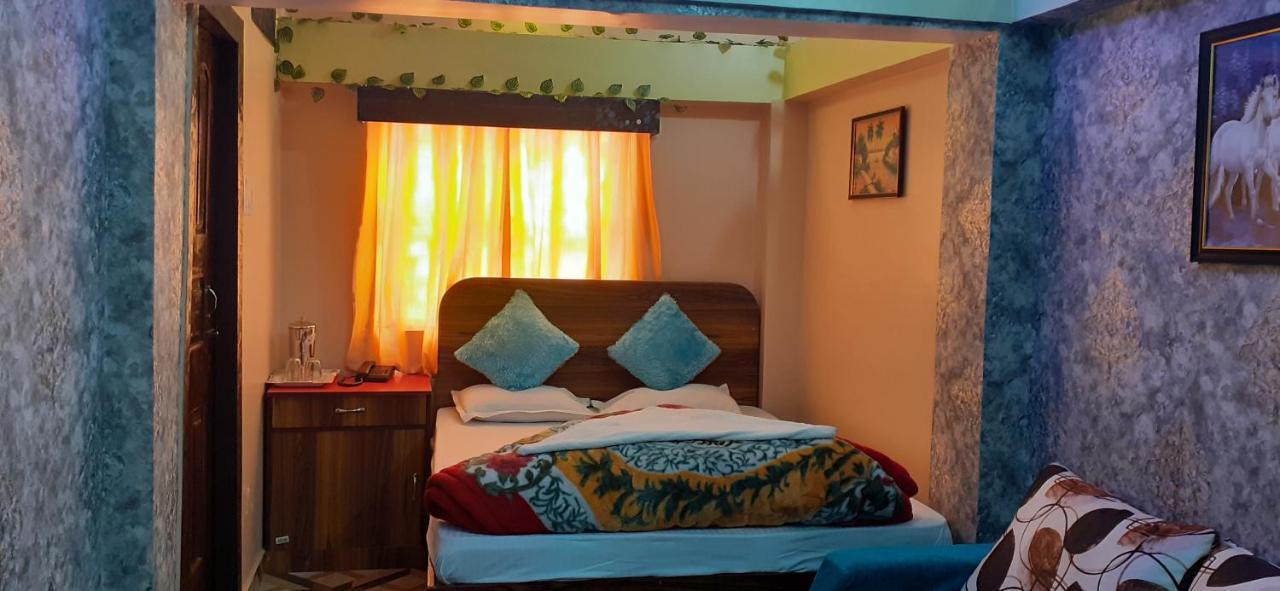 Hotel Dream Patna Патна Экстерьер фото